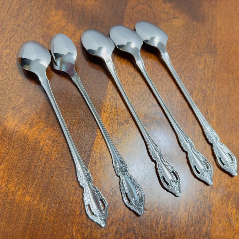Oneida USA SAMANTHA Stainless Steel Flatware Lot of 5 Iced Tea Spoons